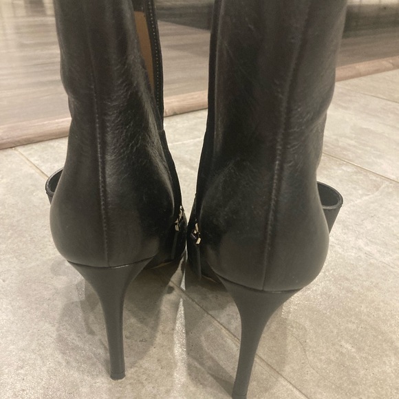 Valentino boots size. 51/2 - Picture 2 of 3